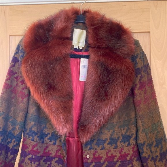 Anthropologie Jackets & Blazers - Anthropologie coat with fur collar size 2